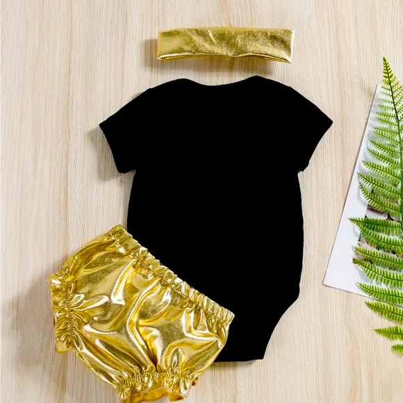 Baby Girl Micky Mouse Outfit - Picture 3 of 5